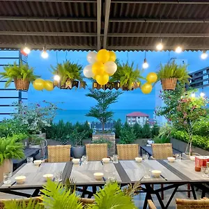 Coast House Boutique Отель